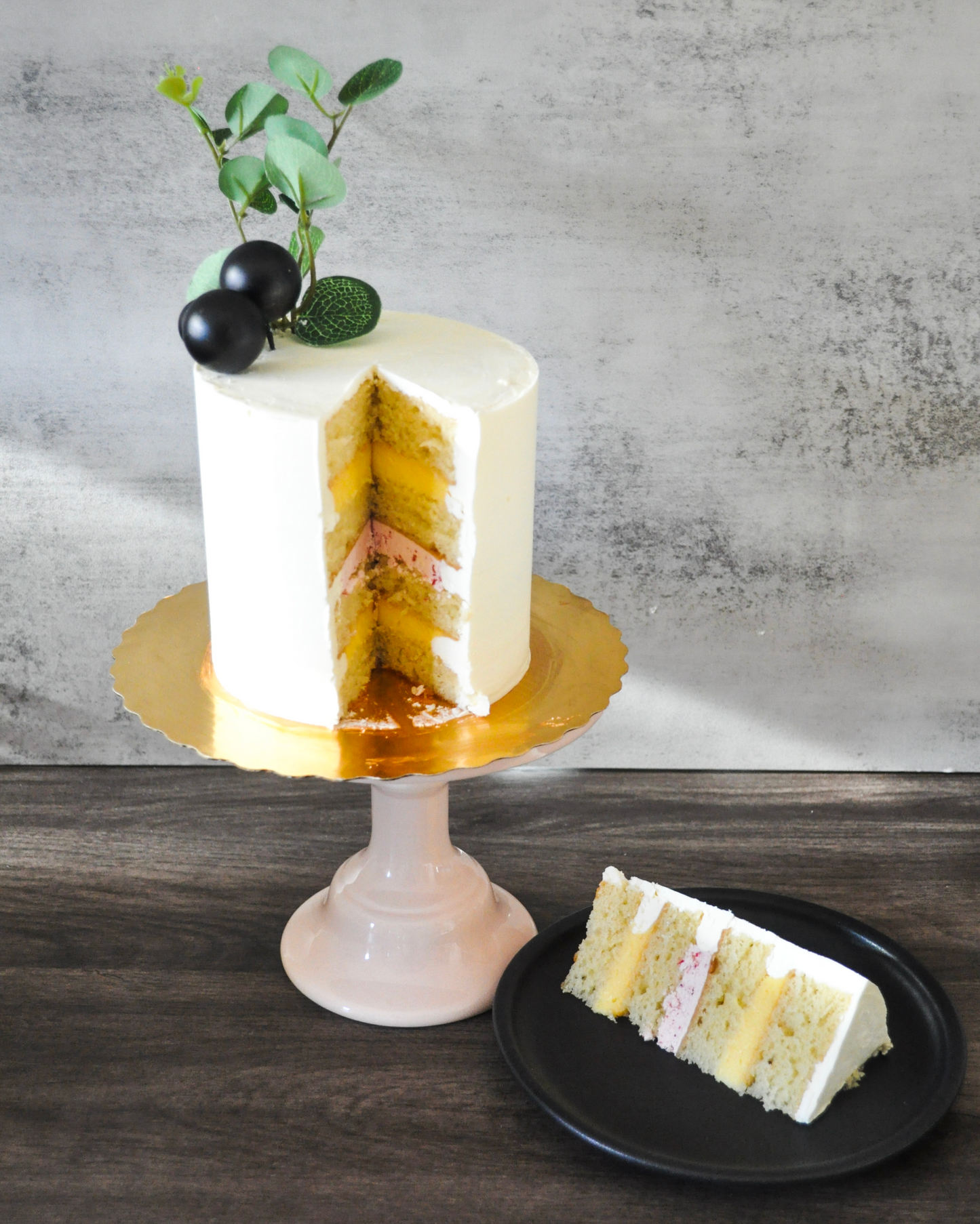 SIGNATURE CAKES